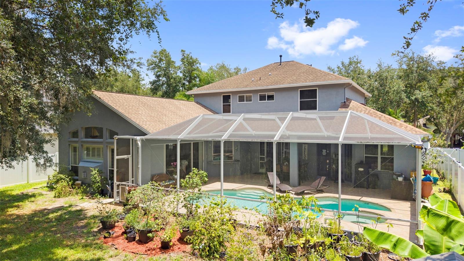 WEST MEADOWS - Residential