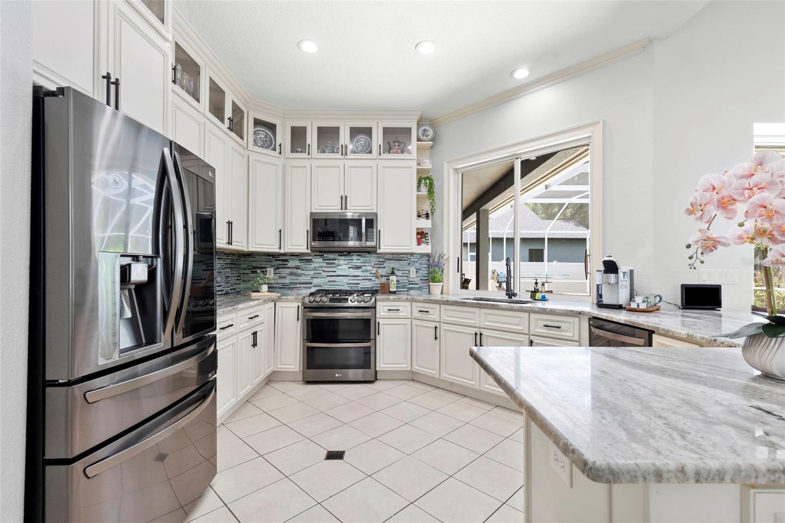 WEST MEADOWS - Residential