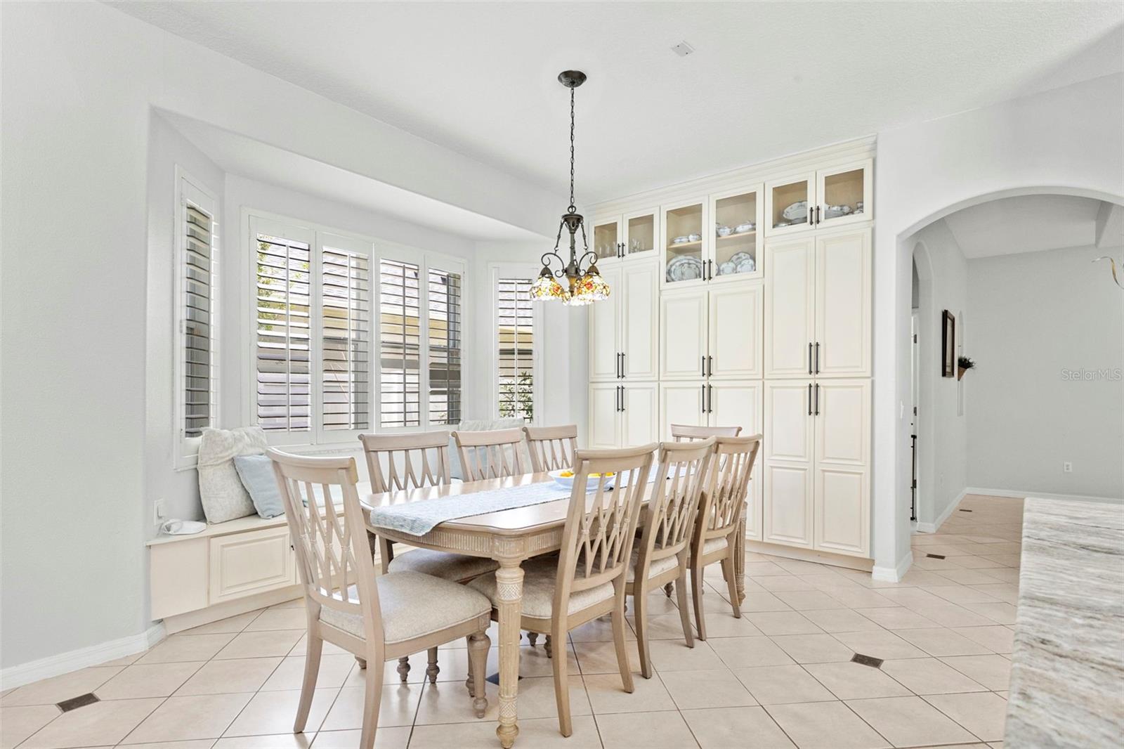 WEST MEADOWS - Residential