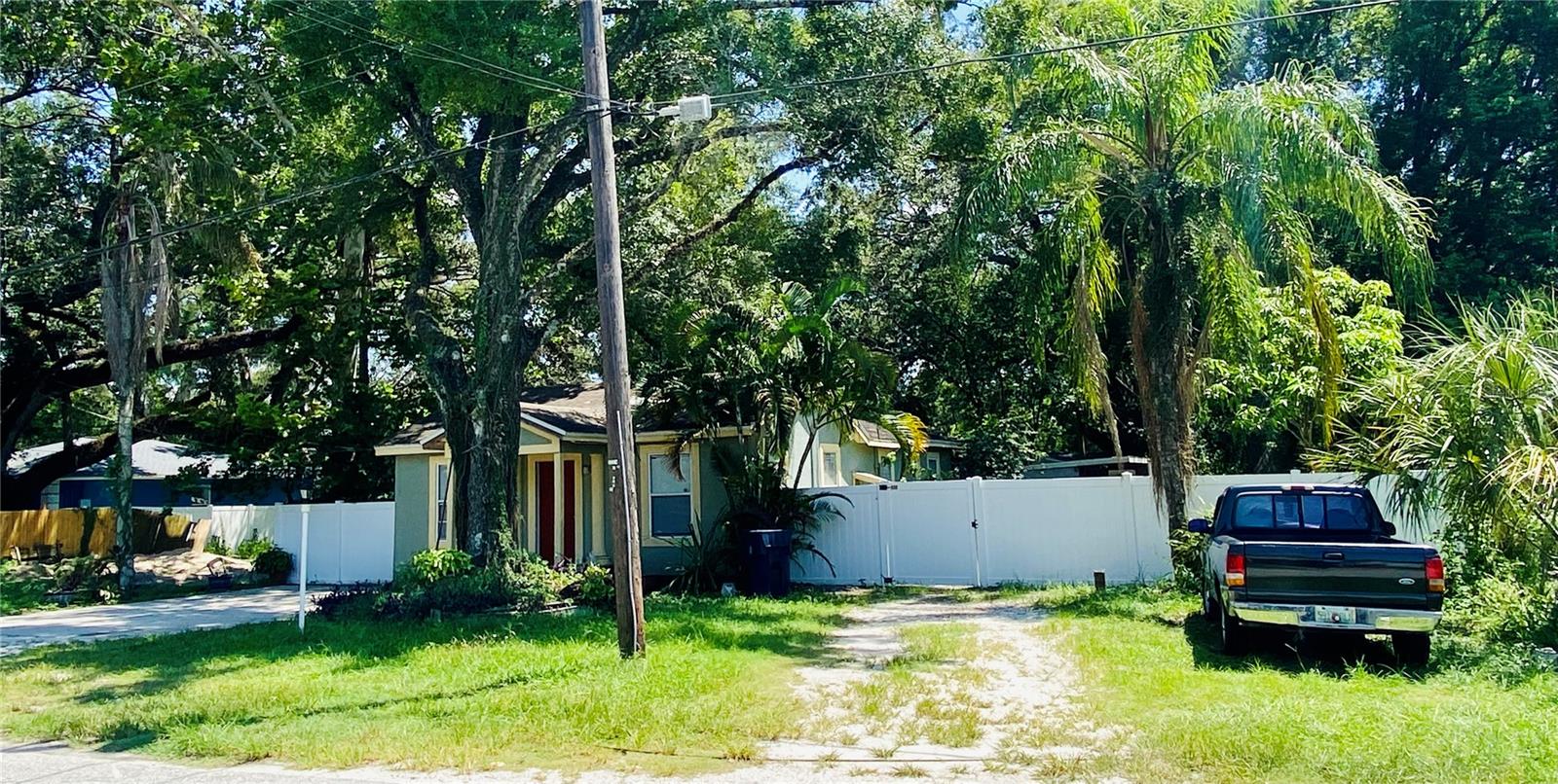 RIVERBEND MANOR - Residential