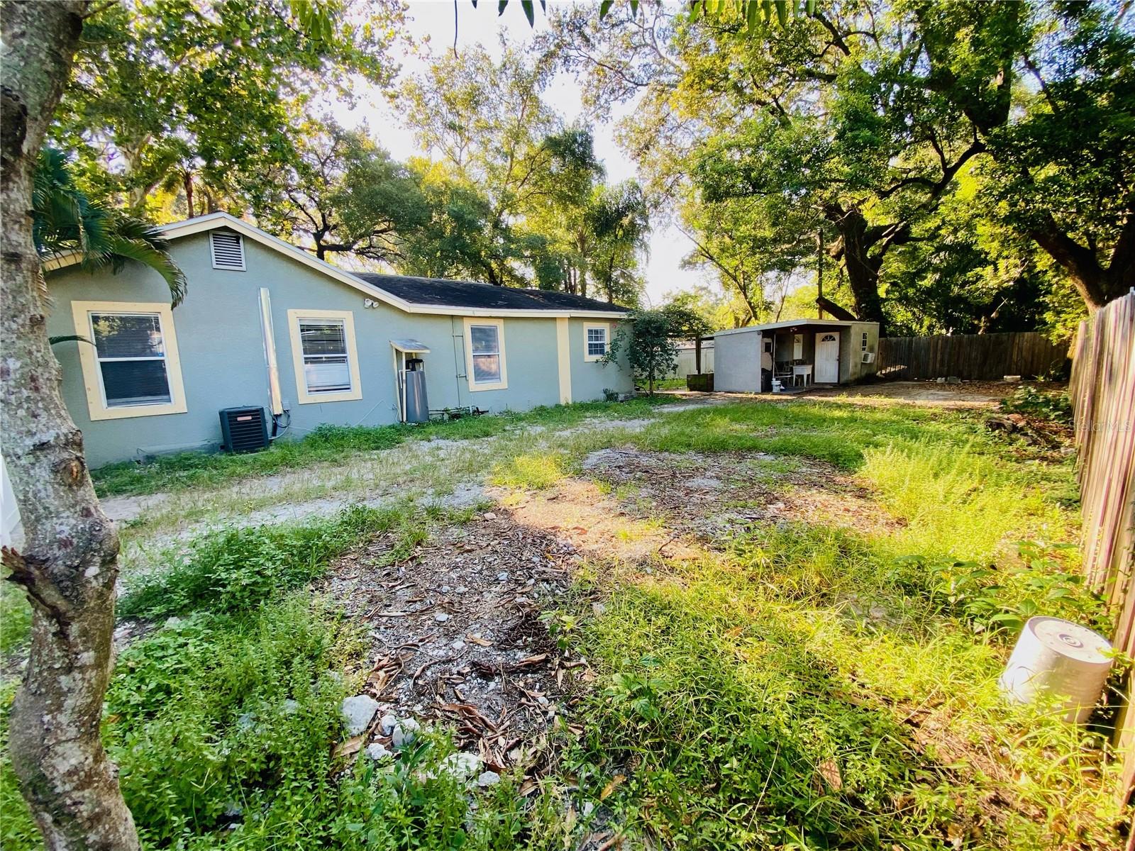 RIVERBEND MANOR - Residential
