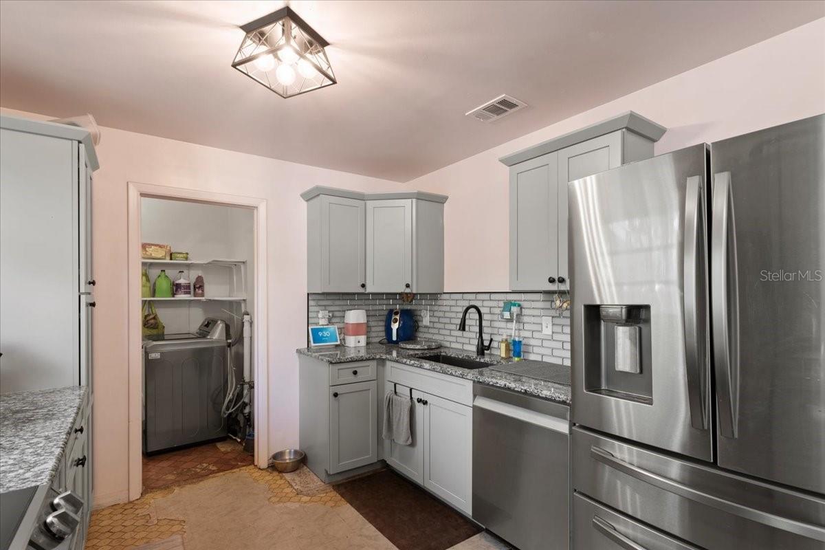 PINE CREEK - Residential