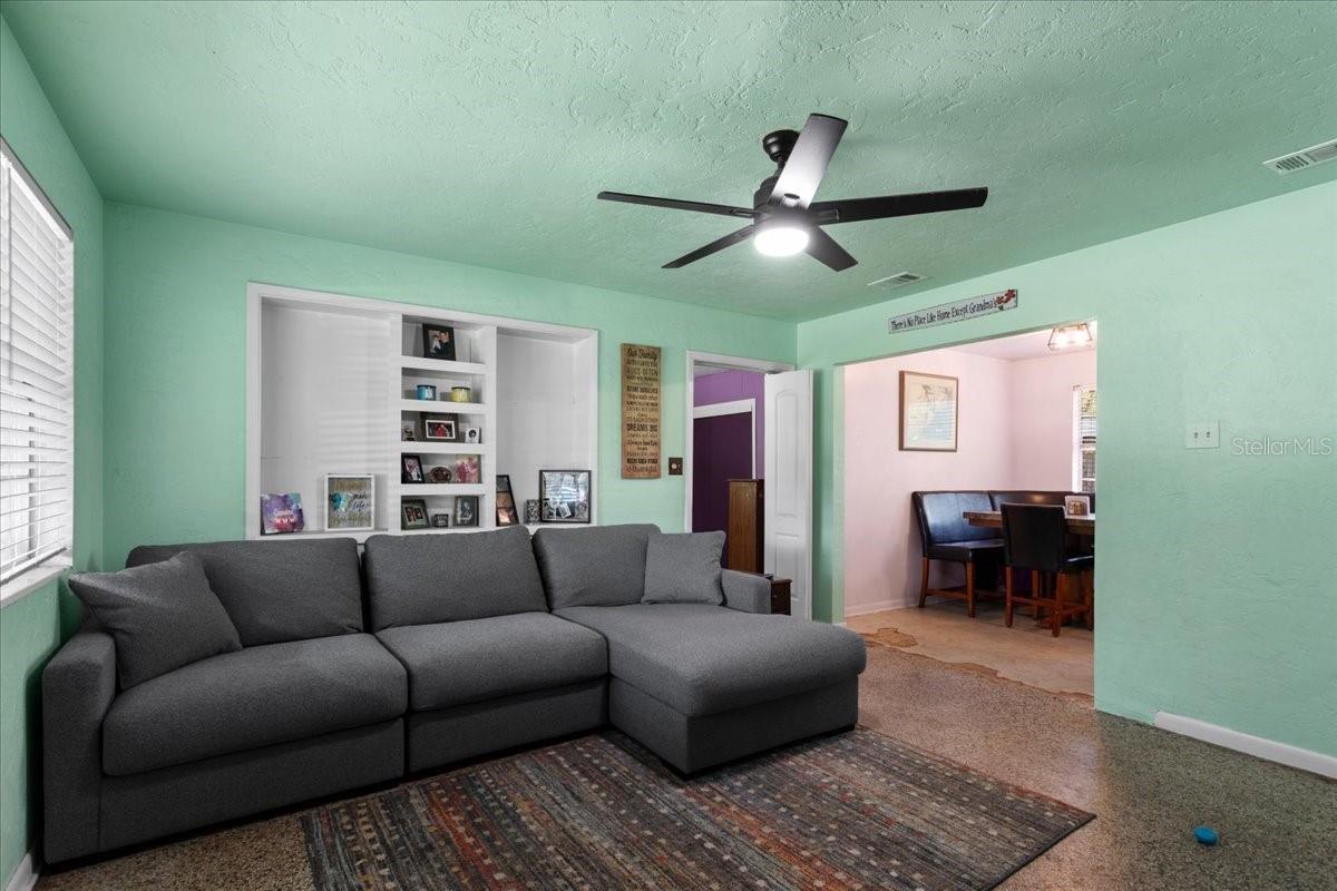 PINE CREEK - Residential