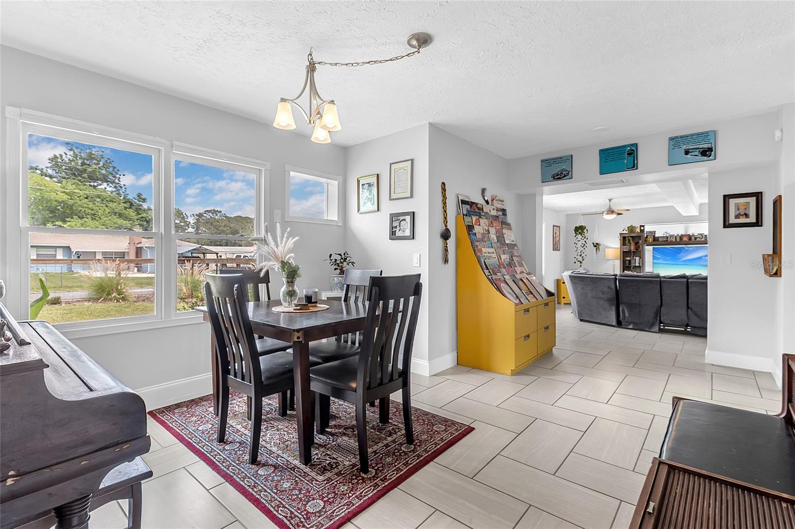 GOLDEN ISLE - Residential