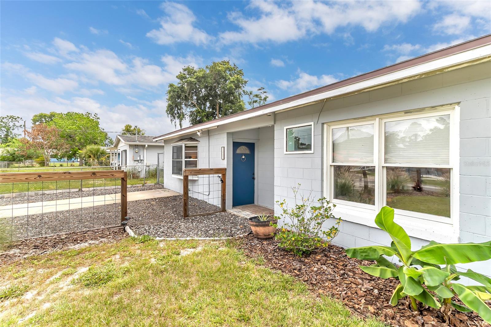 GOLDEN ISLE - Residential