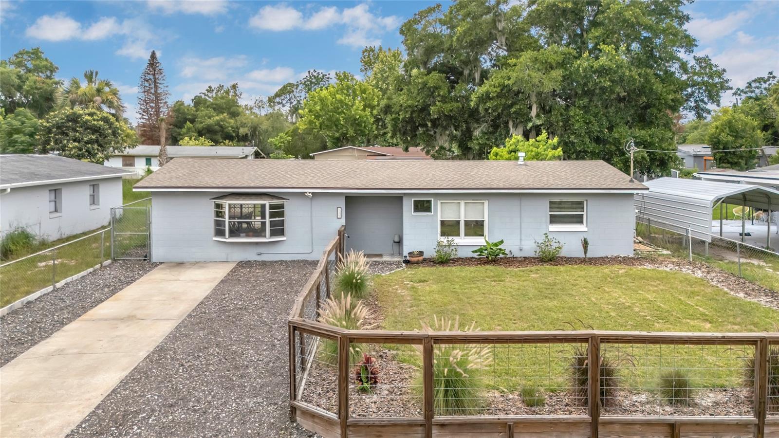 GOLDEN ISLE - Residential