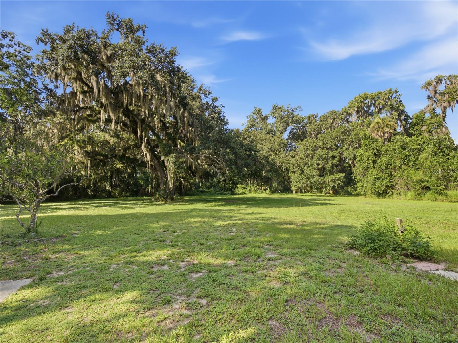 JOHNSONS MARY K & T S - Residential