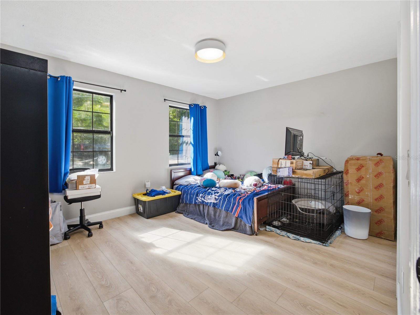 JOHNSONS MARY K & T S - Residential