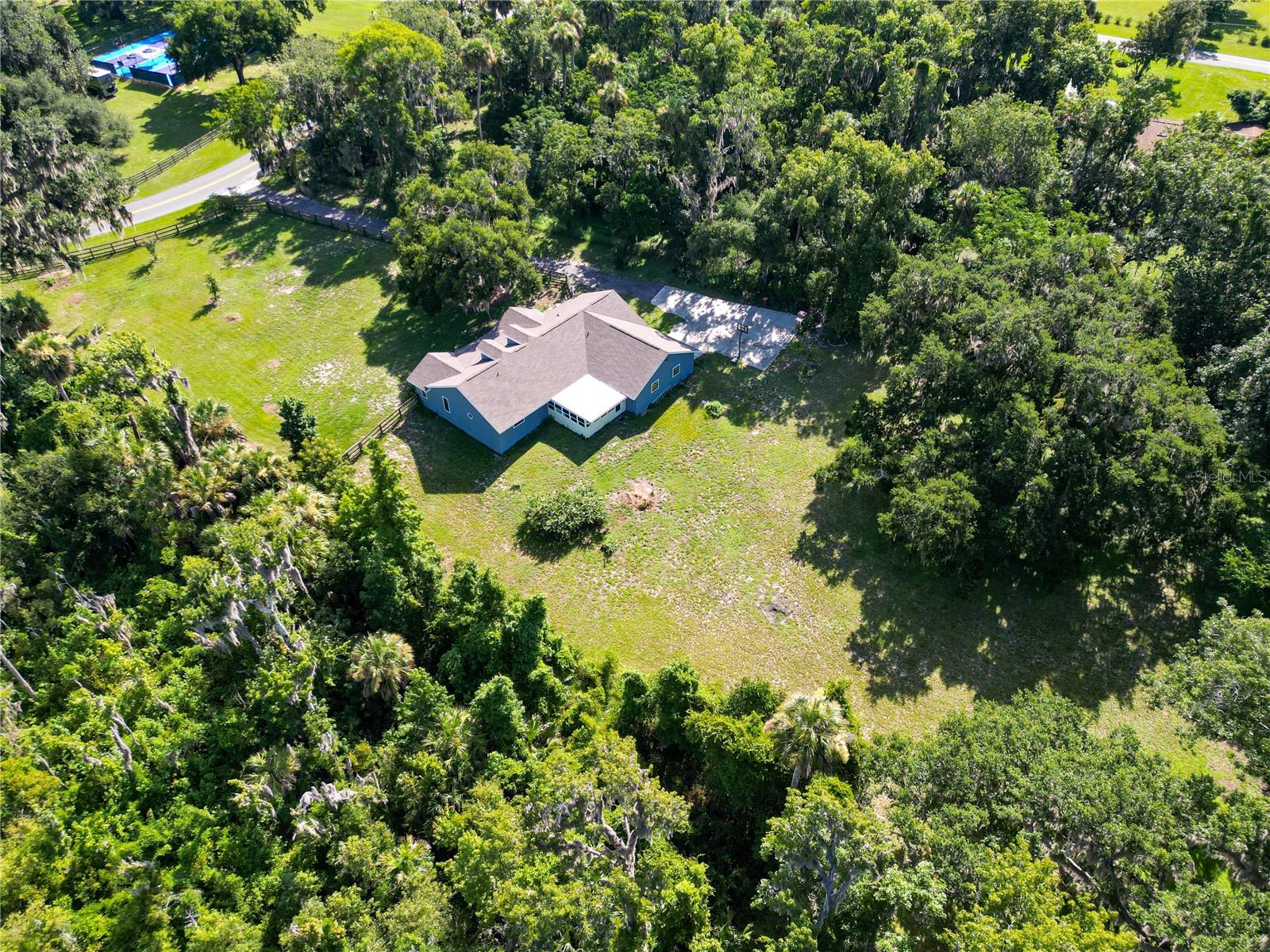 JOHNSONS MARY K & T S - Residential