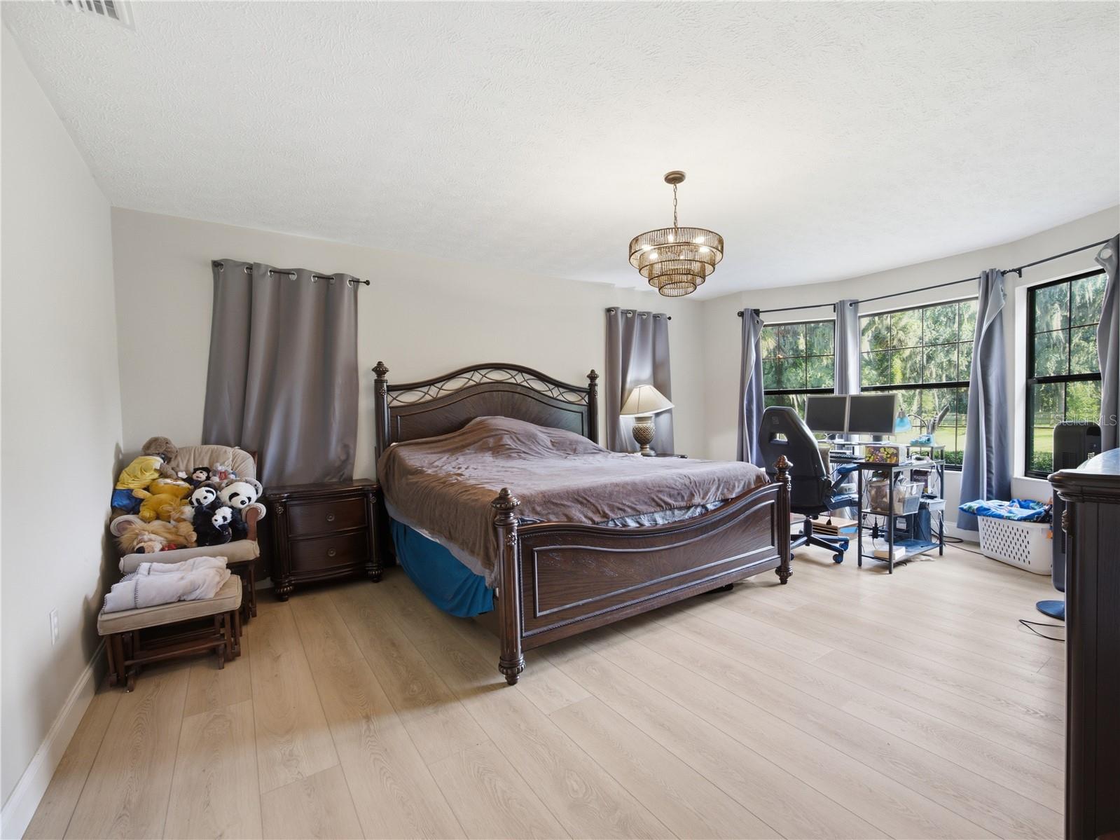 JOHNSONS MARY K & T S - Residential