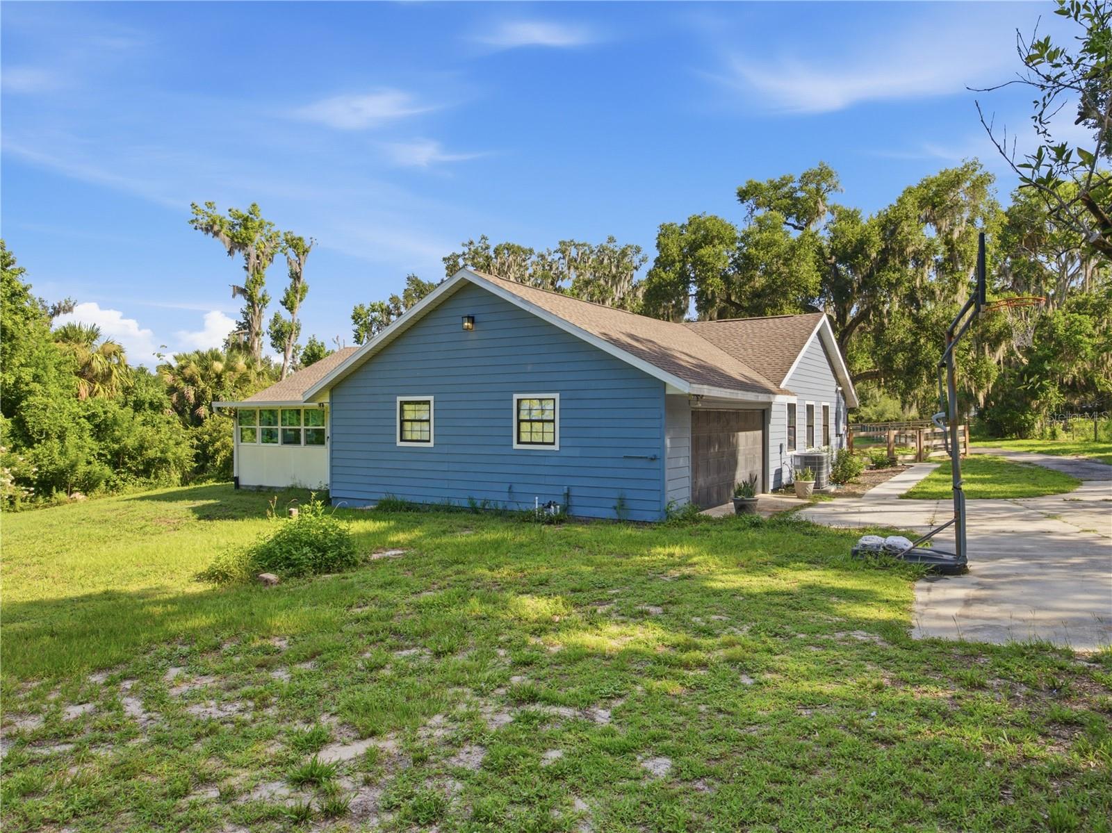 JOHNSONS MARY K & T S - Residential