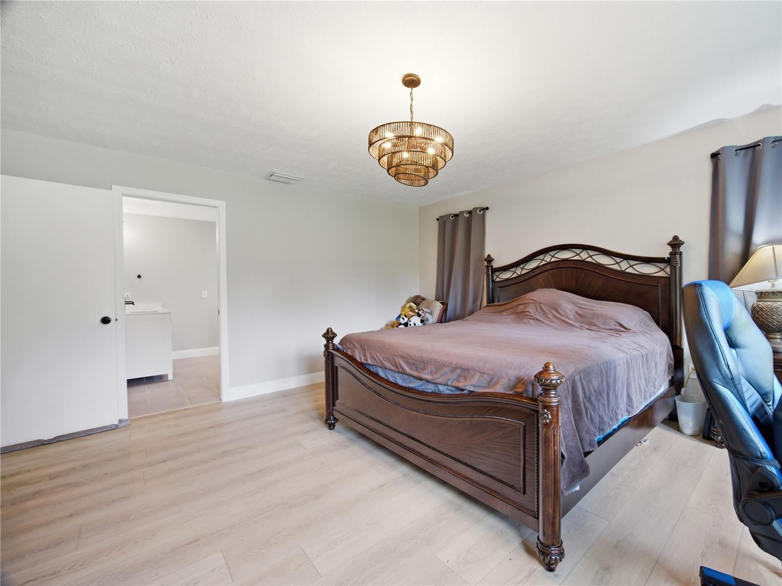 JOHNSONS MARY K & T S - Residential