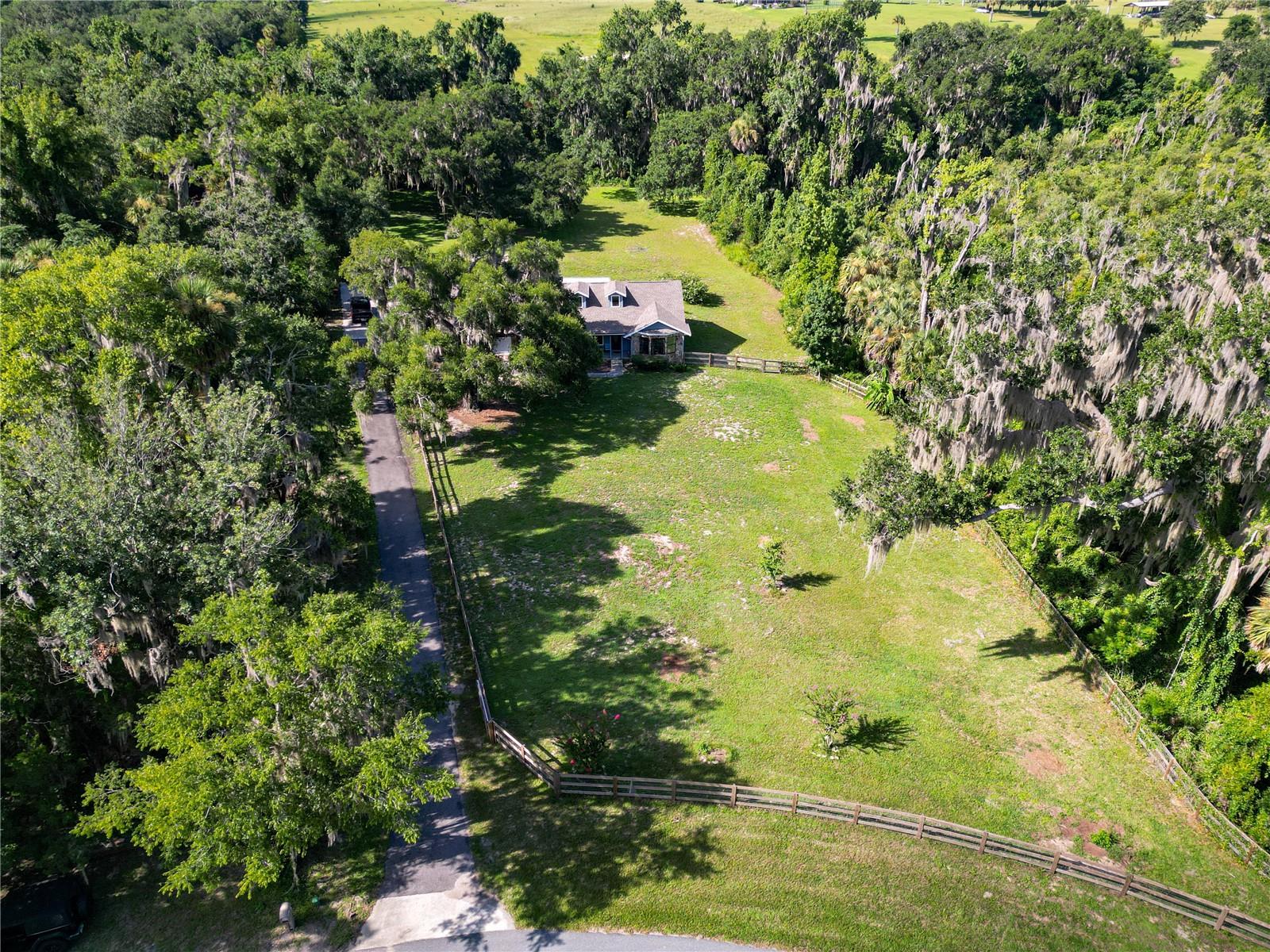 JOHNSONS MARY K & T S - Residential