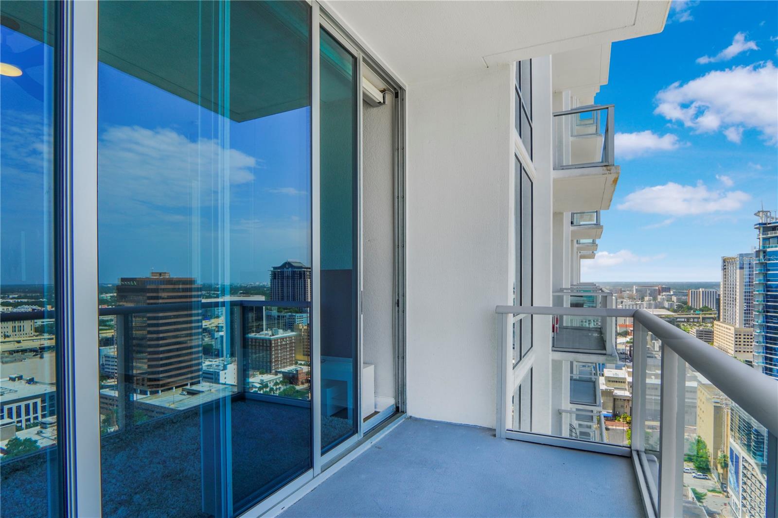 VUE/LK EOLA - Residential