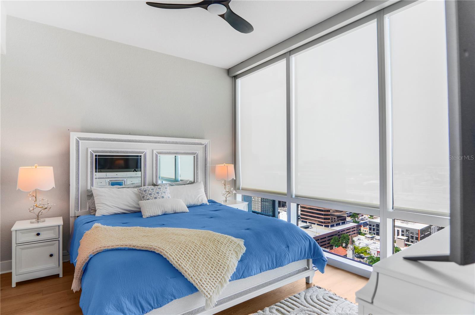 VUE/LK EOLA - Residential