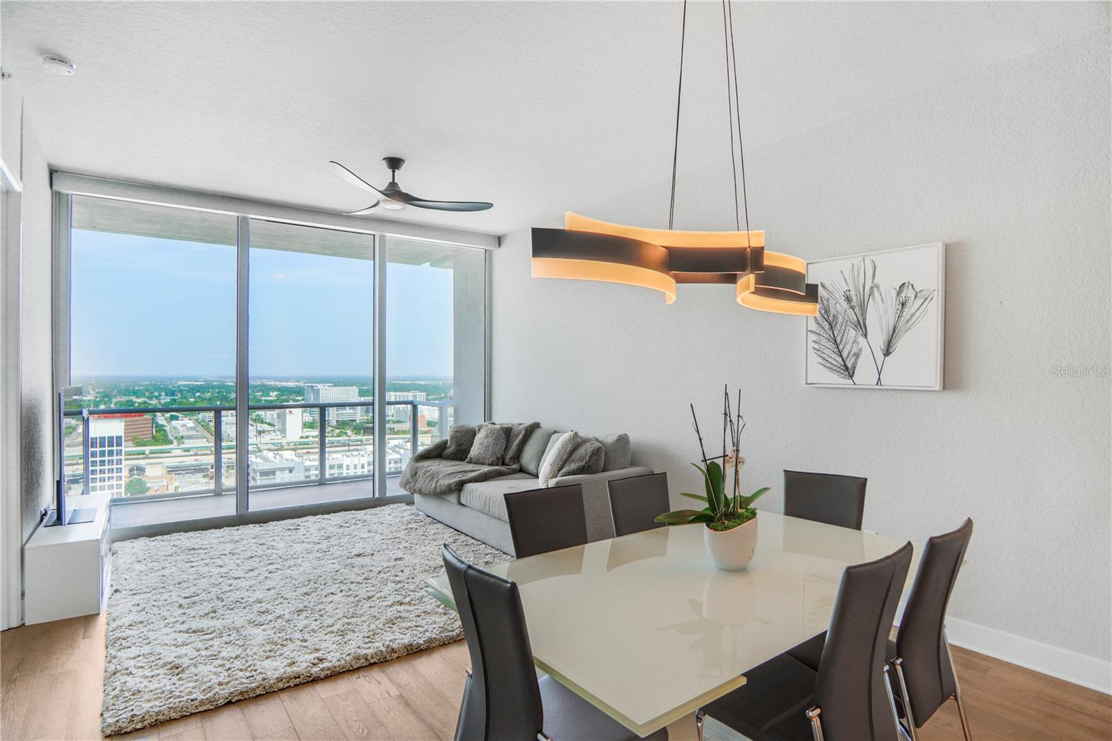 VUE/LK EOLA - Residential