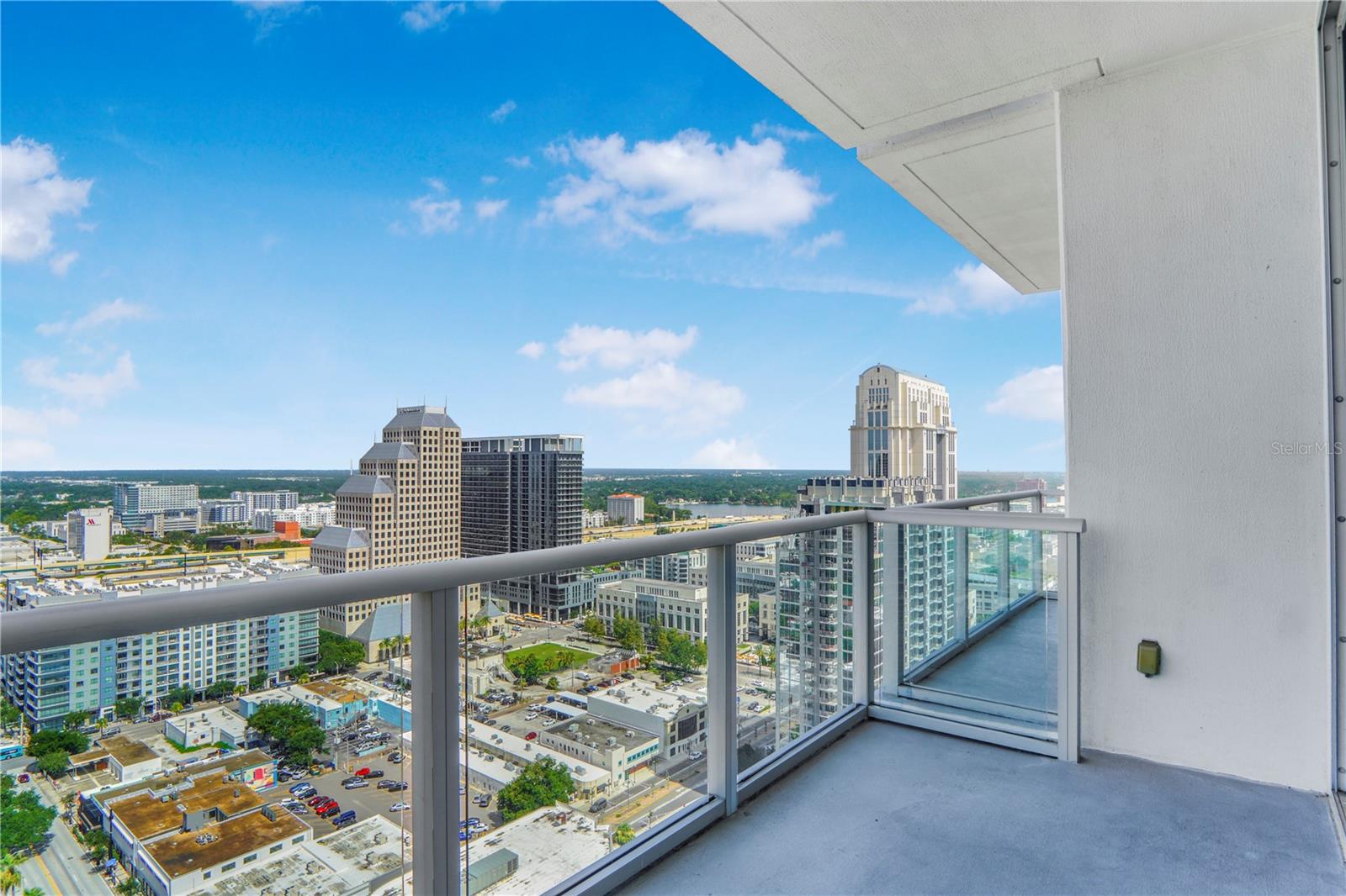 VUE/LK EOLA - Residential