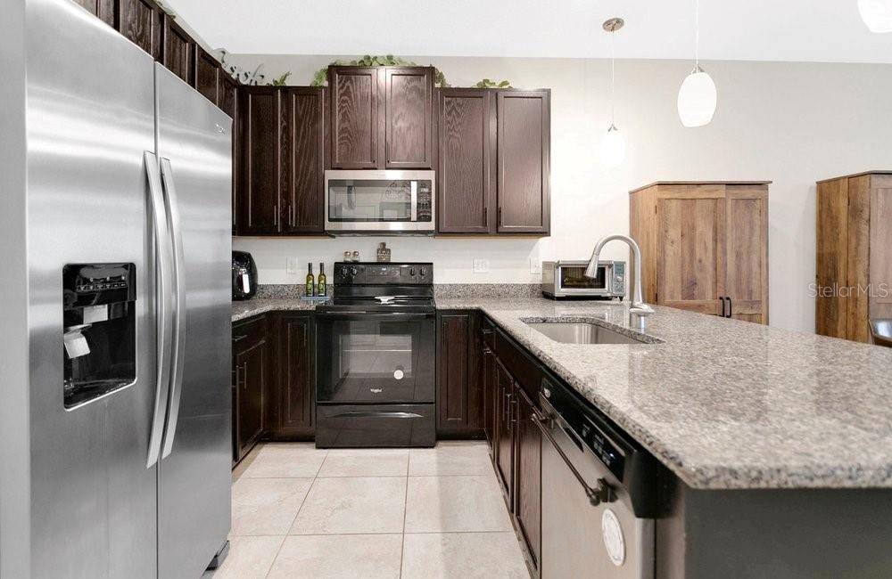 WATERBROOKE PH 1 - Residential