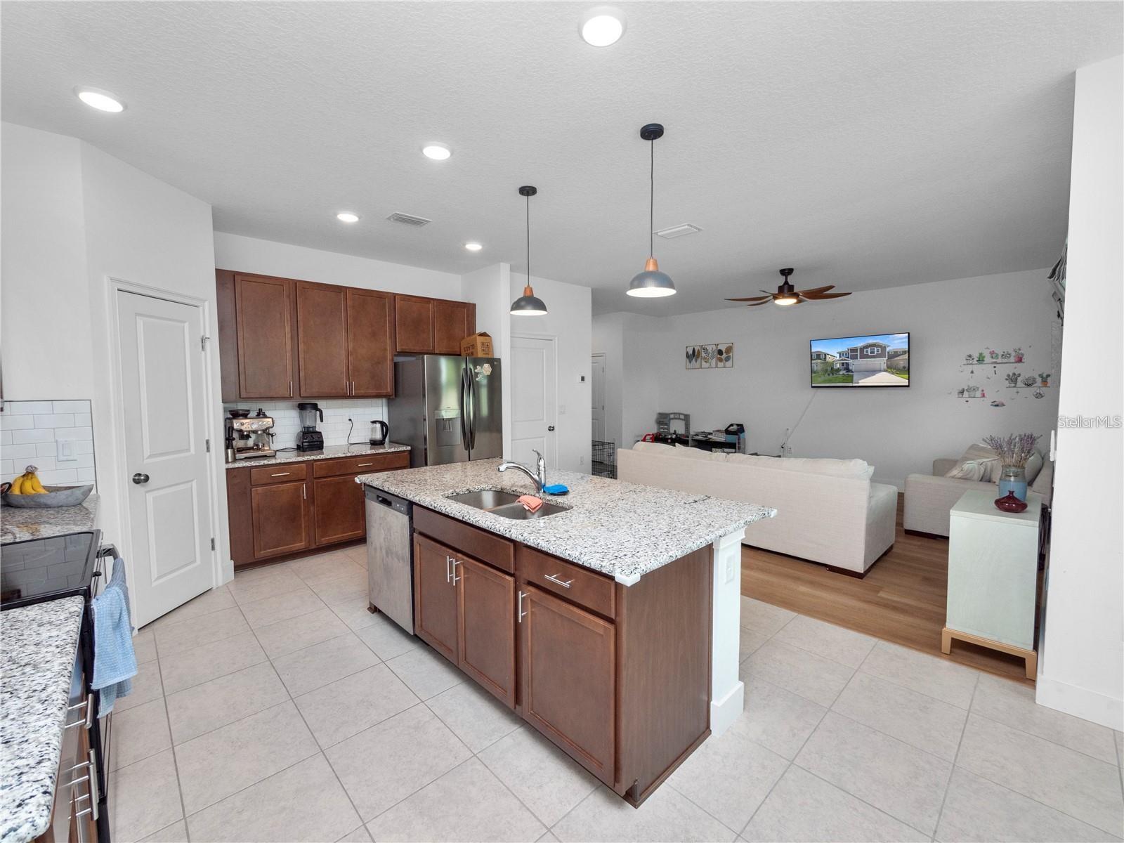 VILLAGES/BRIDGEWATER VILLAGE 14 - Residential Lease
