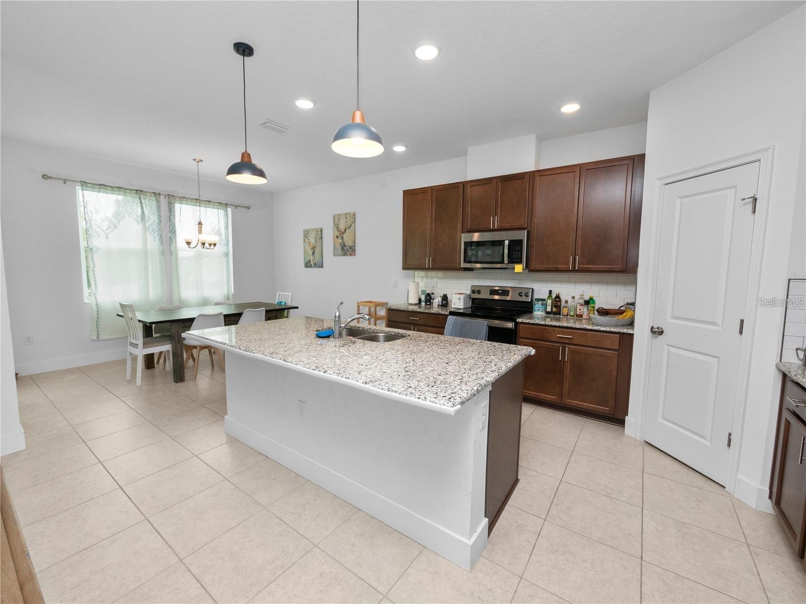 VILLAGES/BRIDGEWATER VILLAGE 14 - Residential Lease