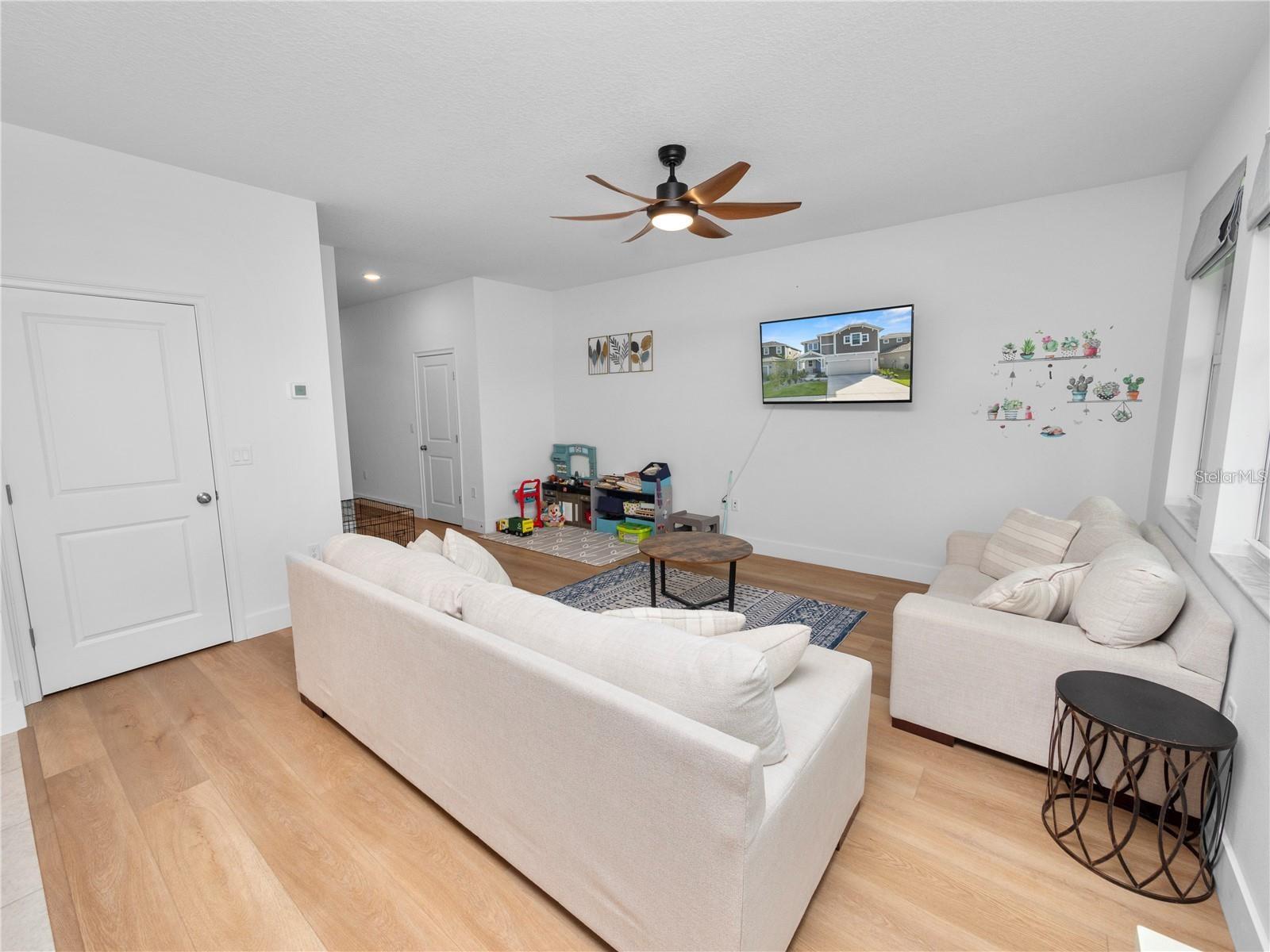 VILLAGES/BRIDGEWATER VILLAGE 14 - Residential Lease