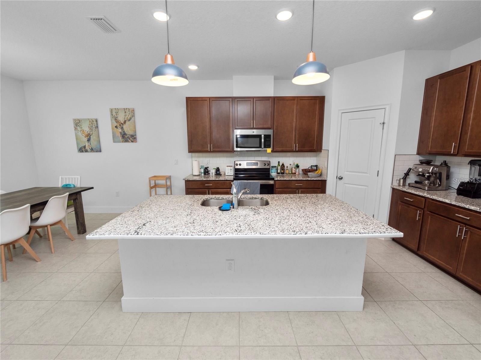 VILLAGES/BRIDGEWATER VILLAGE 14 - Residential Lease