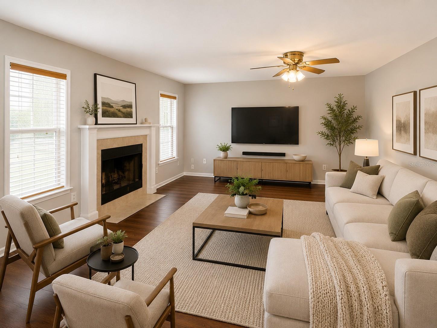 QUAIL WOOD UNIT 02 - Residential