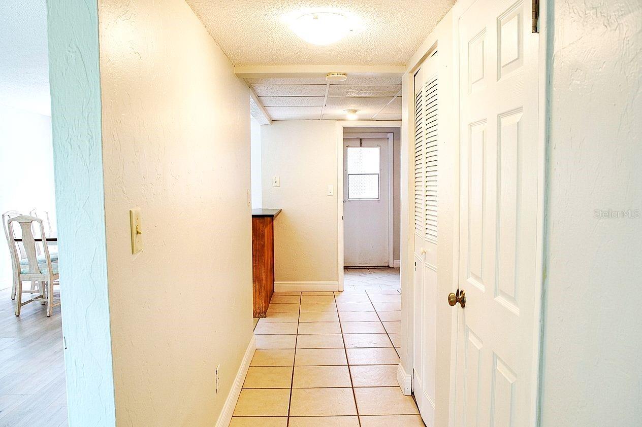 FAIRWAY OAKS - Residential