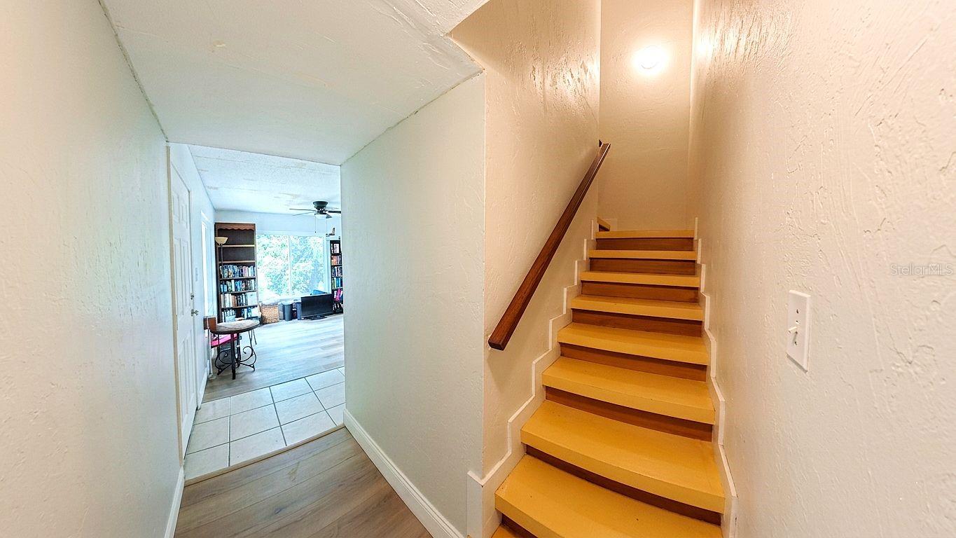 FAIRWAY OAKS - Residential