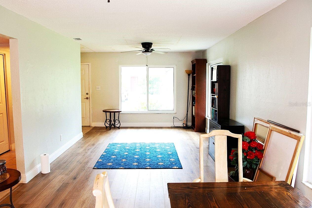FAIRWAY OAKS - Residential