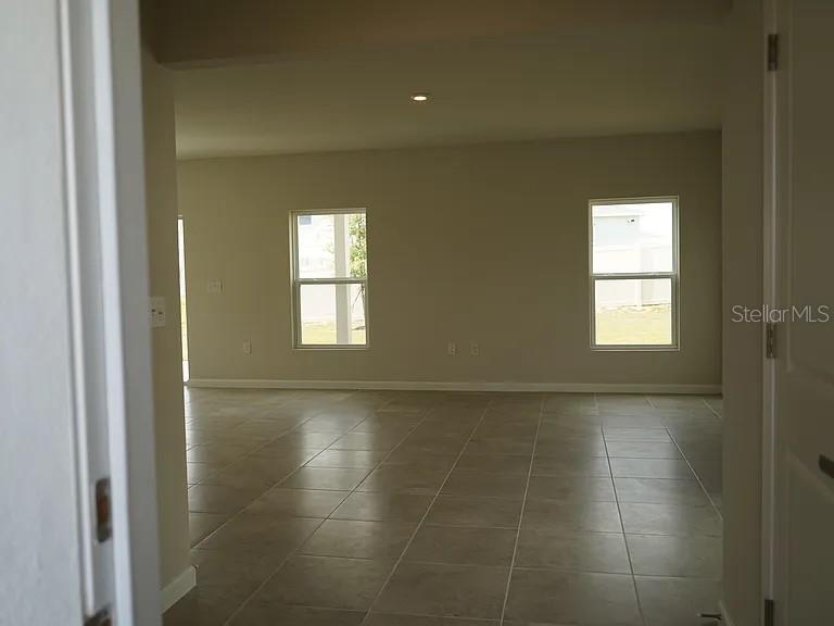 SCENIC TERRACE NORTH - Residential Lease