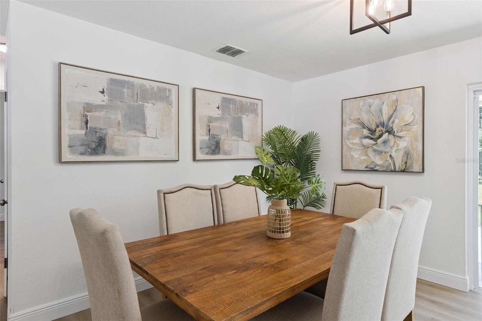TUCKAWAY TERRACE - Residential