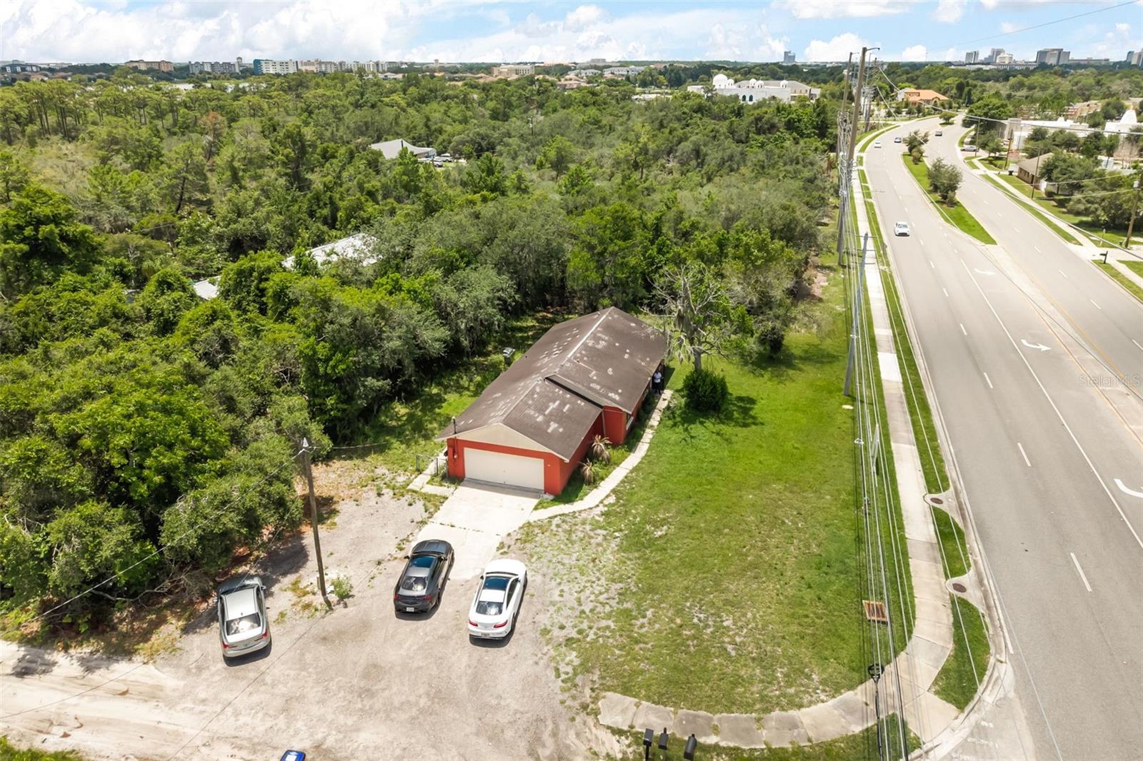 ORANGE CENTER - Commercial Sale