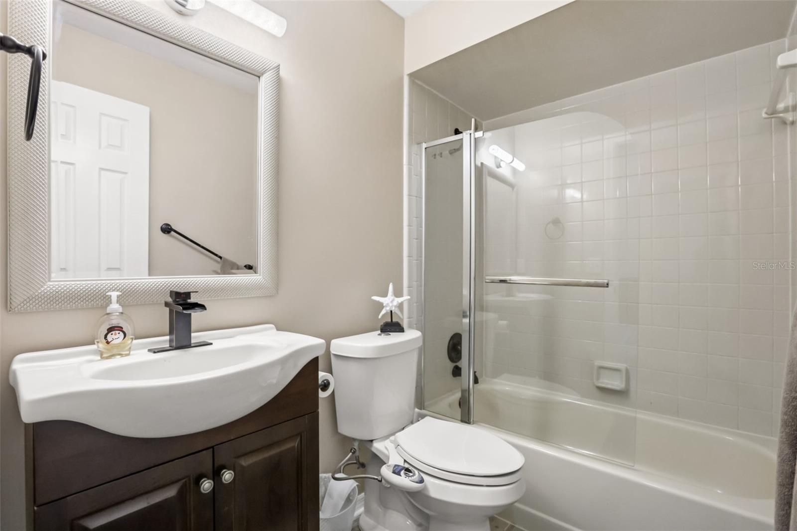 ORANGE CENTER - Commercial Sale