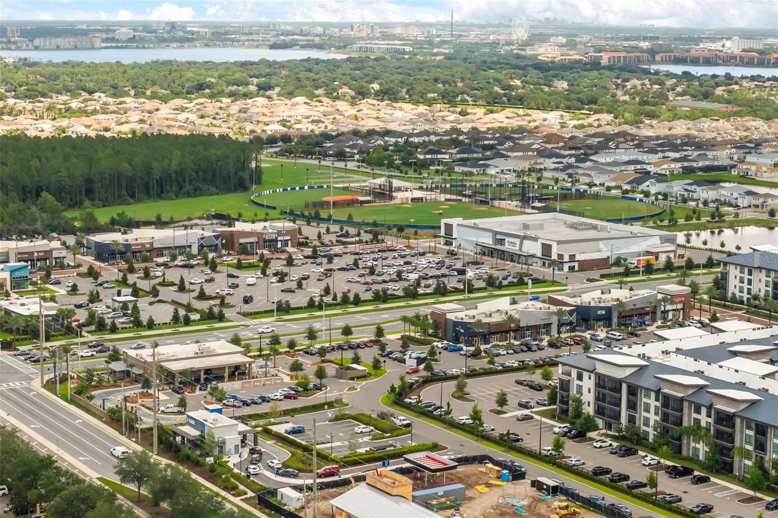 ORANGE CENTER - Commercial Sale