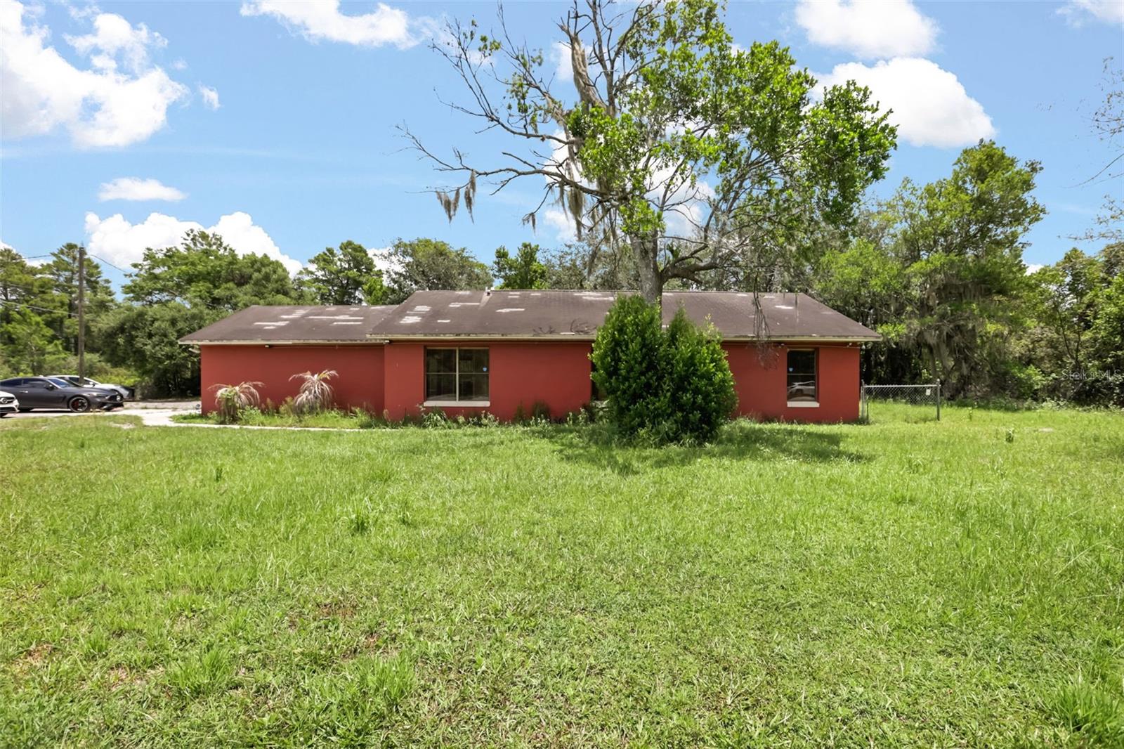 ORANGE CENTER - Commercial Sale