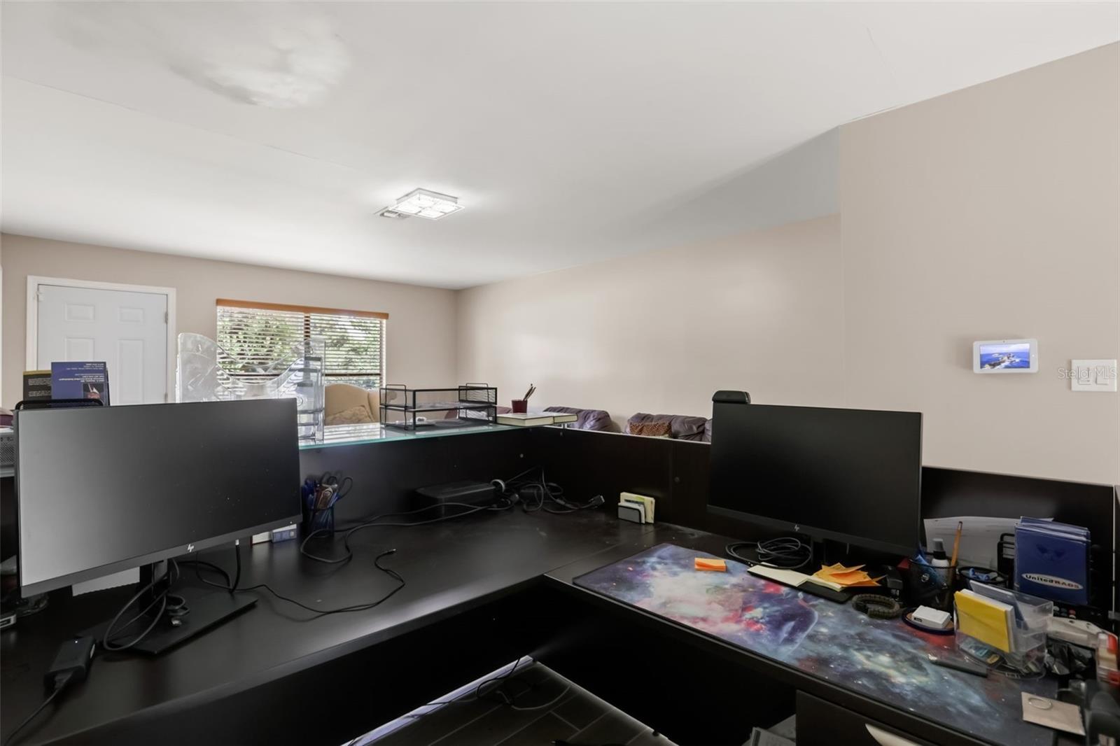 ORANGE CENTER - Commercial Sale