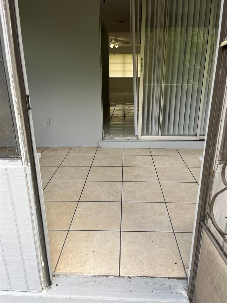 OKEECHOBEE HAMMOCK SEC 2 - Residential Lease