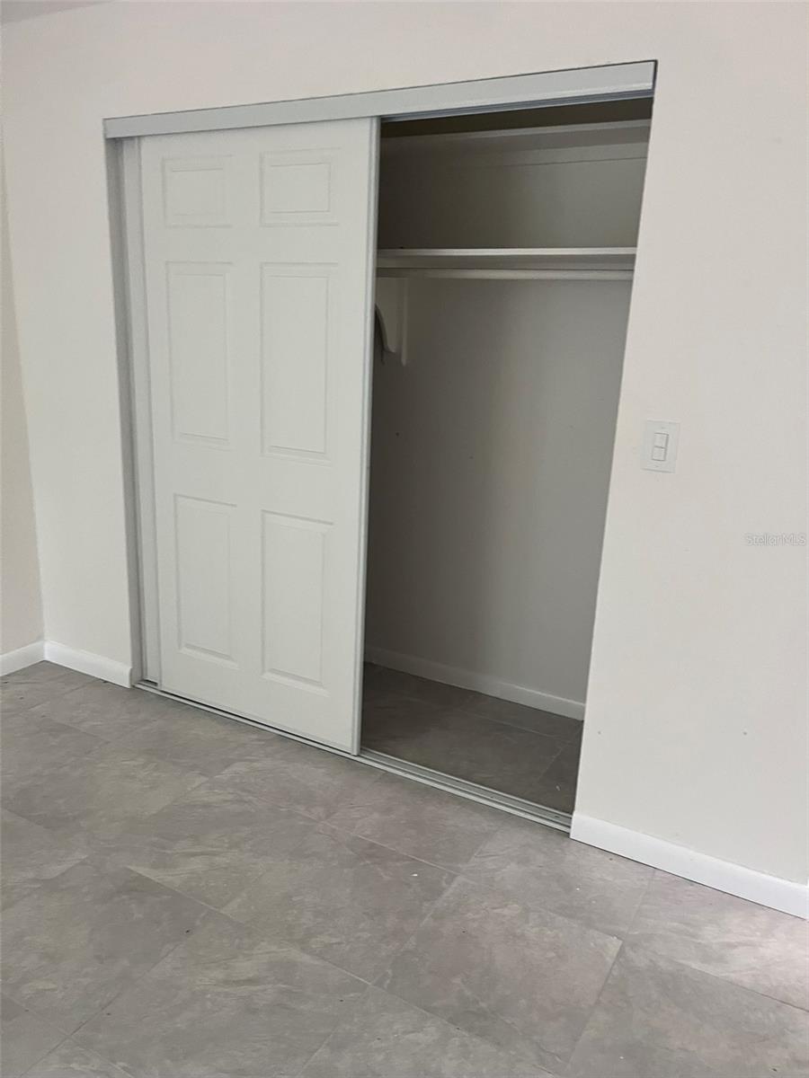 OKEECHOBEE HAMMOCK SEC 2 - Residential Lease