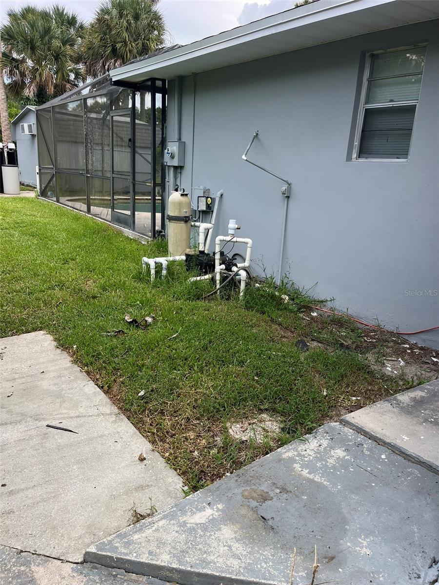 OKEECHOBEE HAMMOCK SEC 2 - Residential Lease