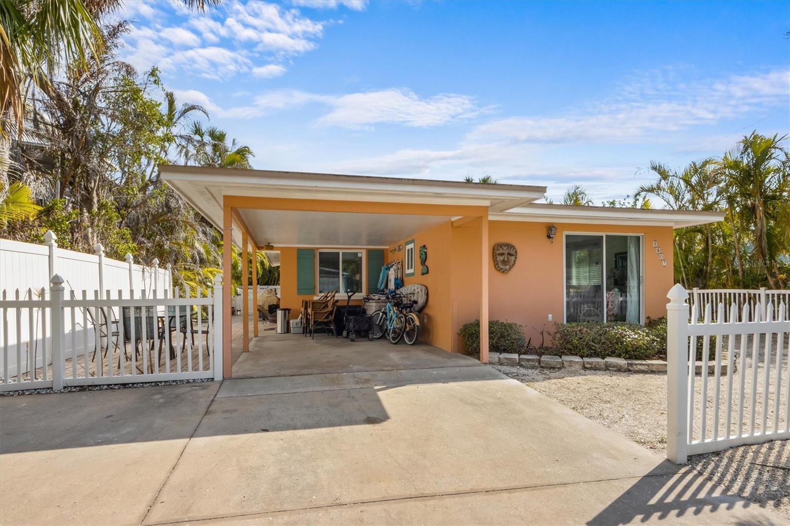 NEPTUNES GARDENS - Residential
