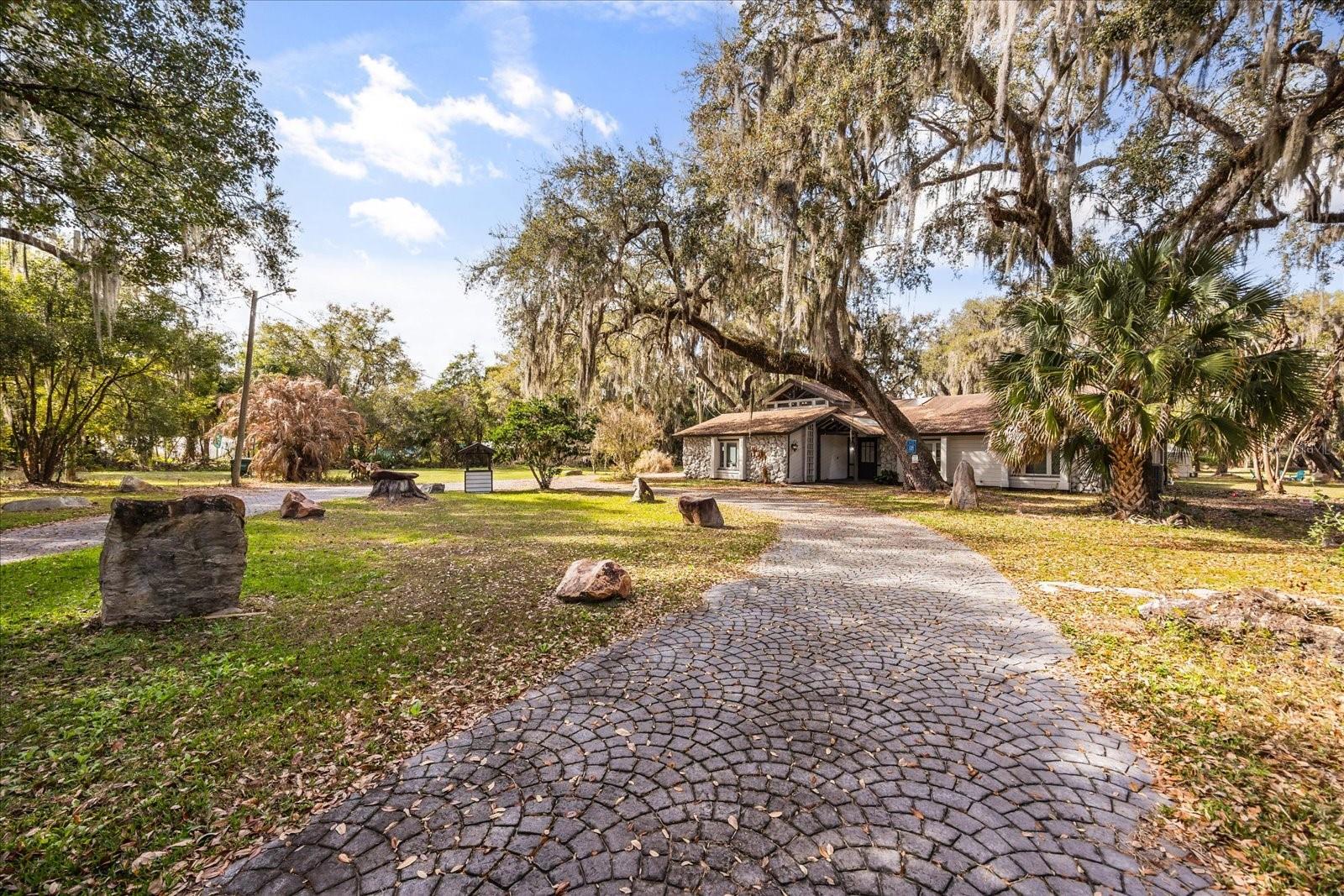 ACREAGE & UNREC - Residential