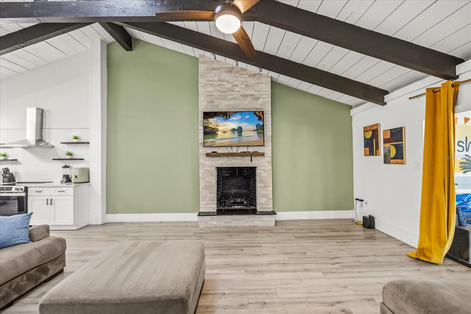 ACREAGE & UNREC - Residential