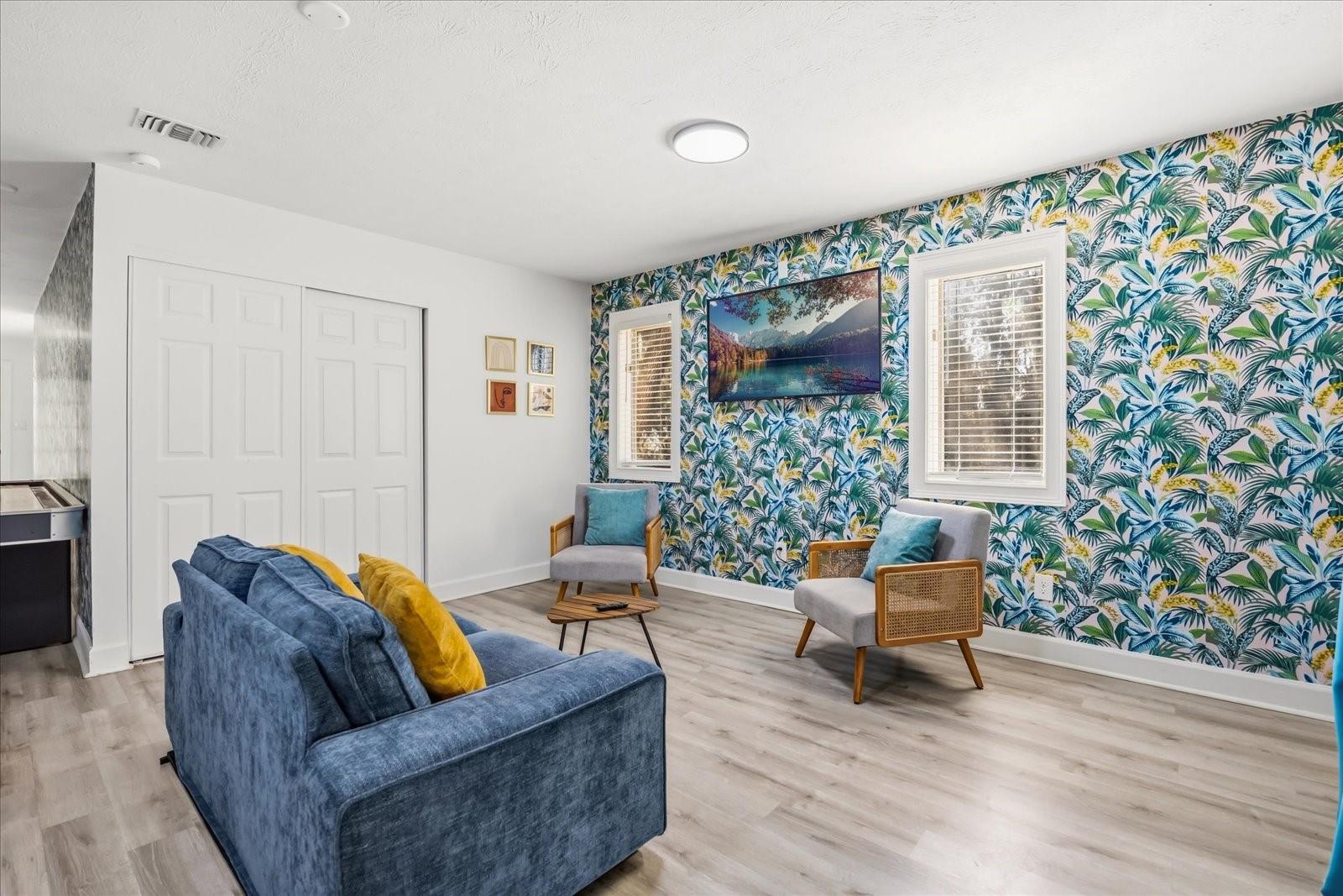 ACREAGE & UNREC - Residential