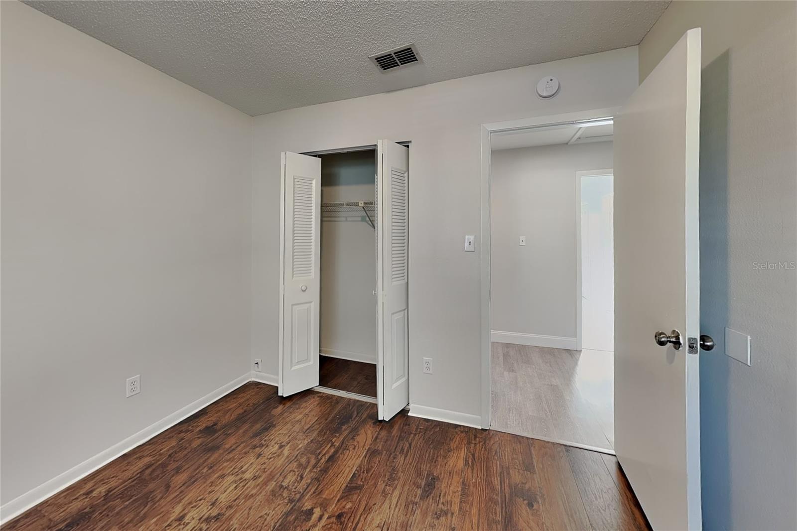 BRYAN MANOR - Residential Lease