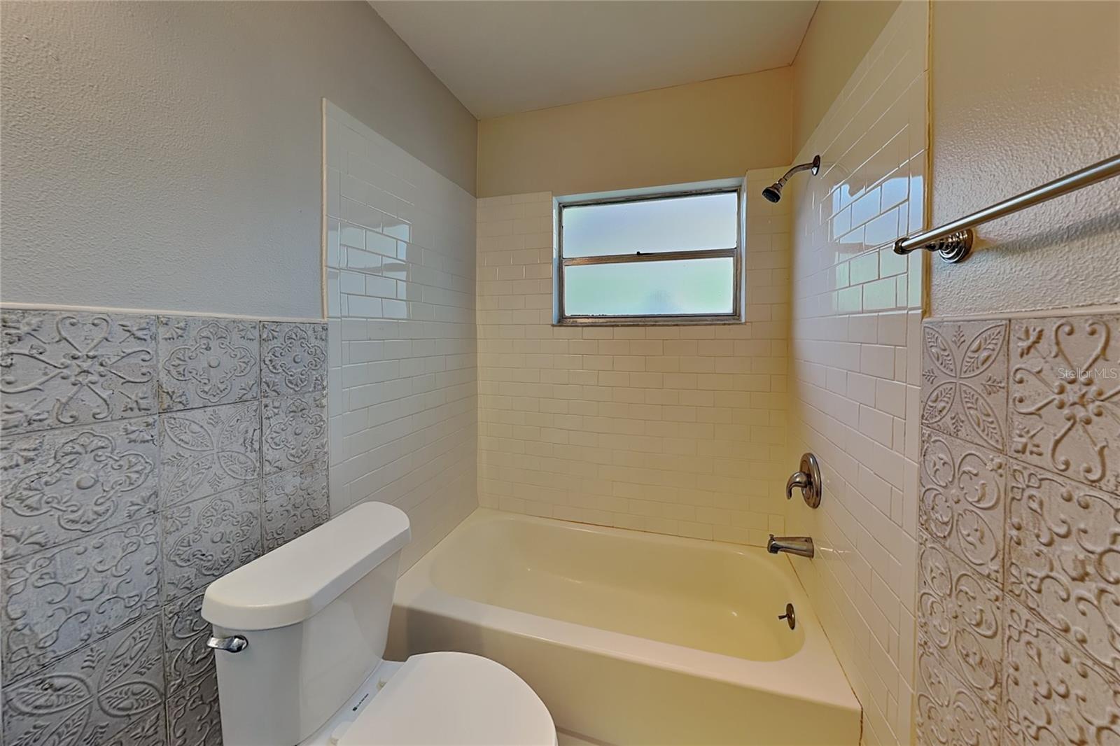 BRYAN MANOR - Residential Lease