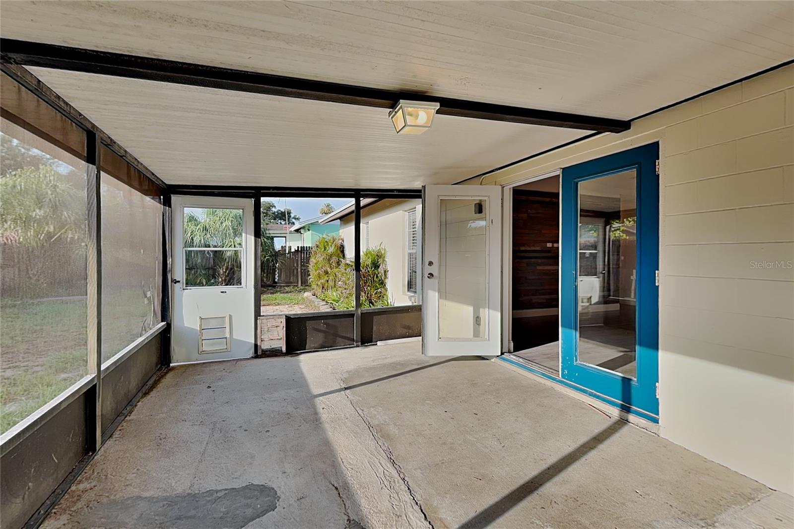 BRYAN MANOR - Residential Lease