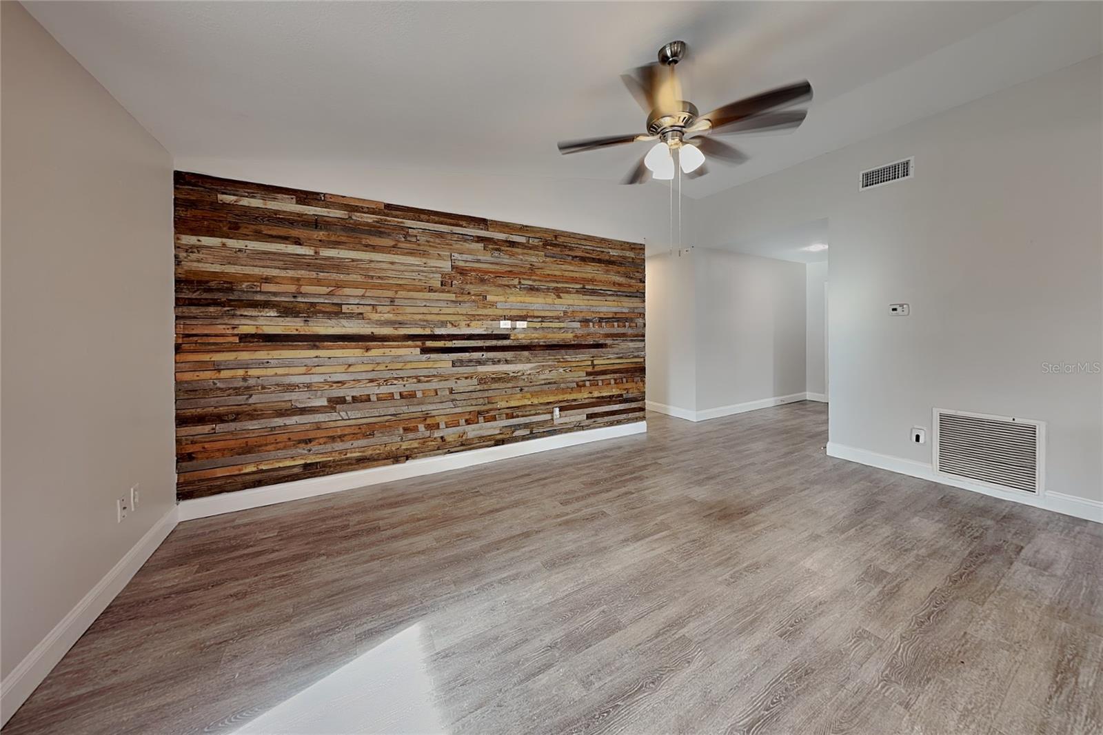 BRYAN MANOR - Residential Lease