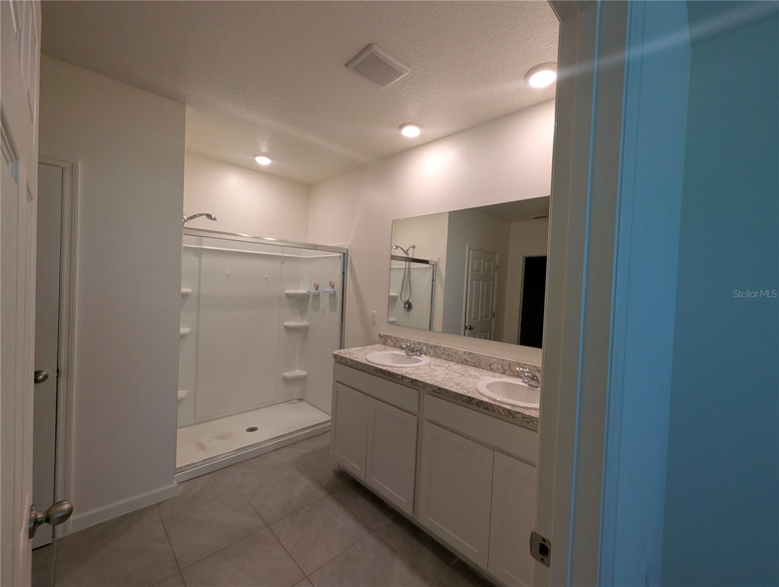 CYPRESS BAY WEST - Residential
