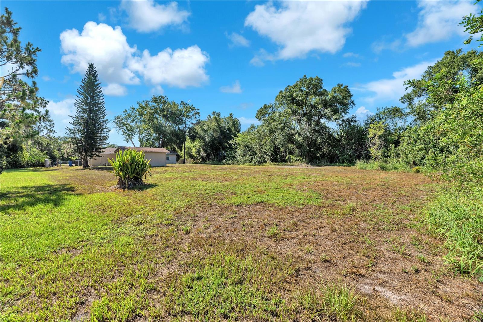 RUSKIN COLONY FARMS 1ST EXTENS - Residential